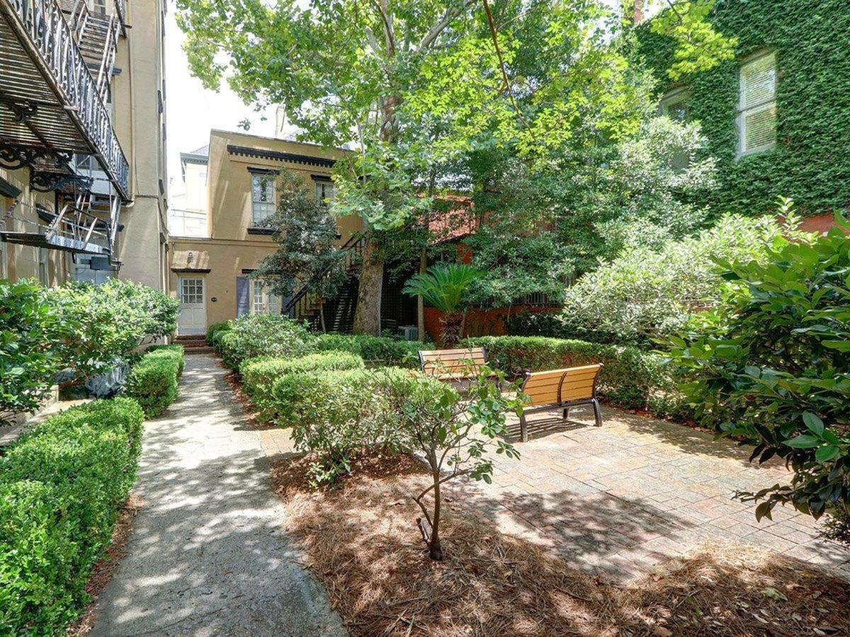 Charm On Liberty Apartment