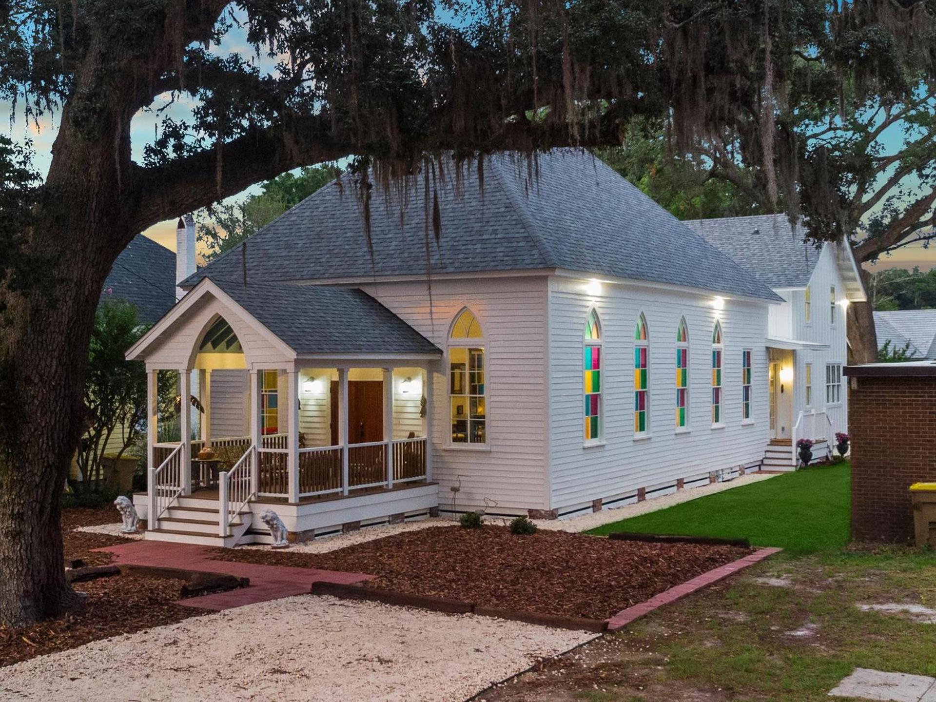 The Sanctuary Thunderbolt Savannah