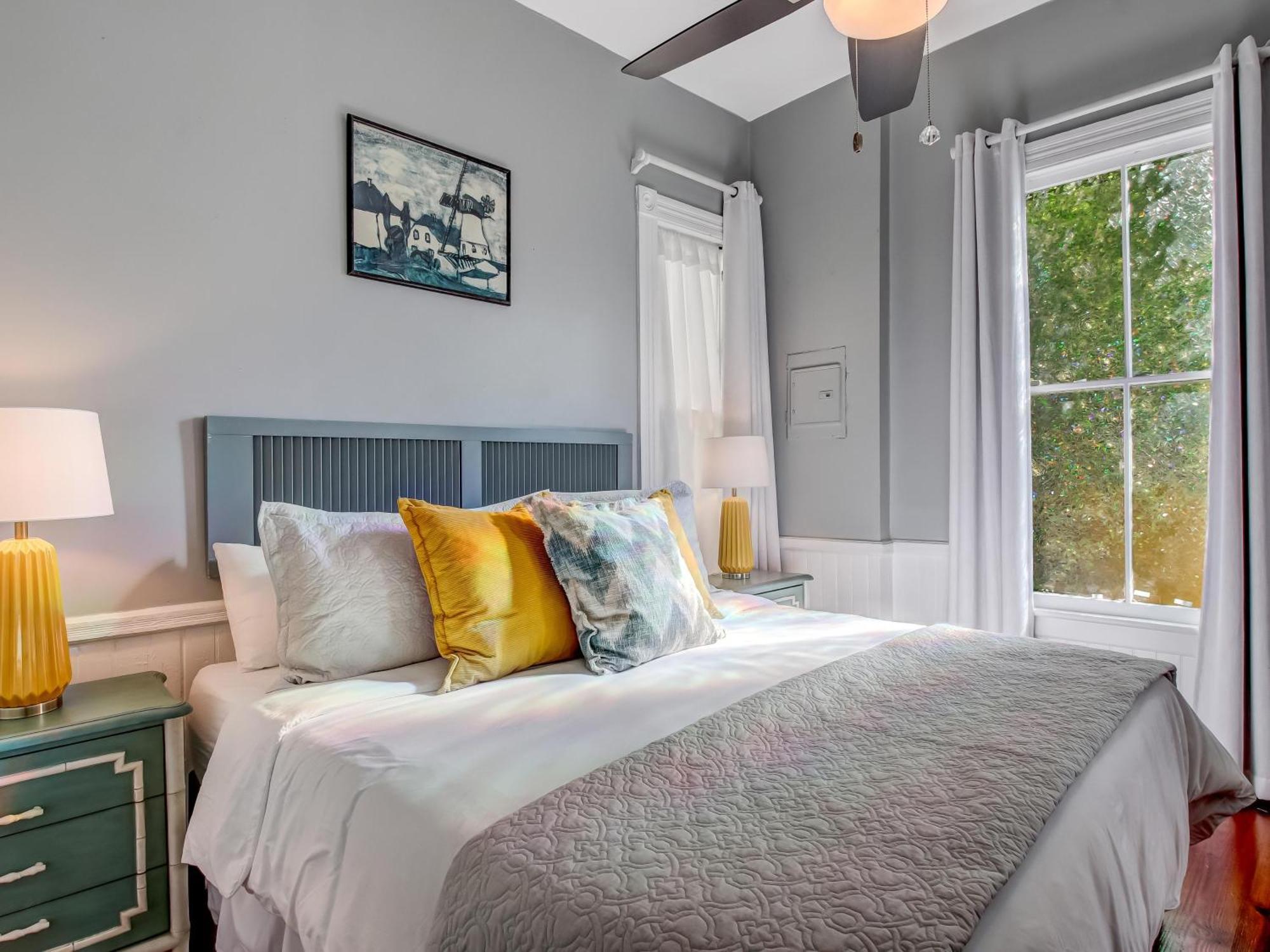 At Thomas Square Holiday home Savannah