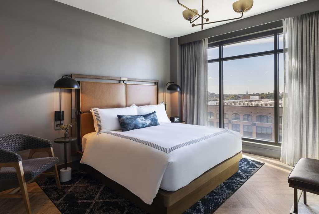 Thompson Savannah, By Hyatt Hotel Savannah