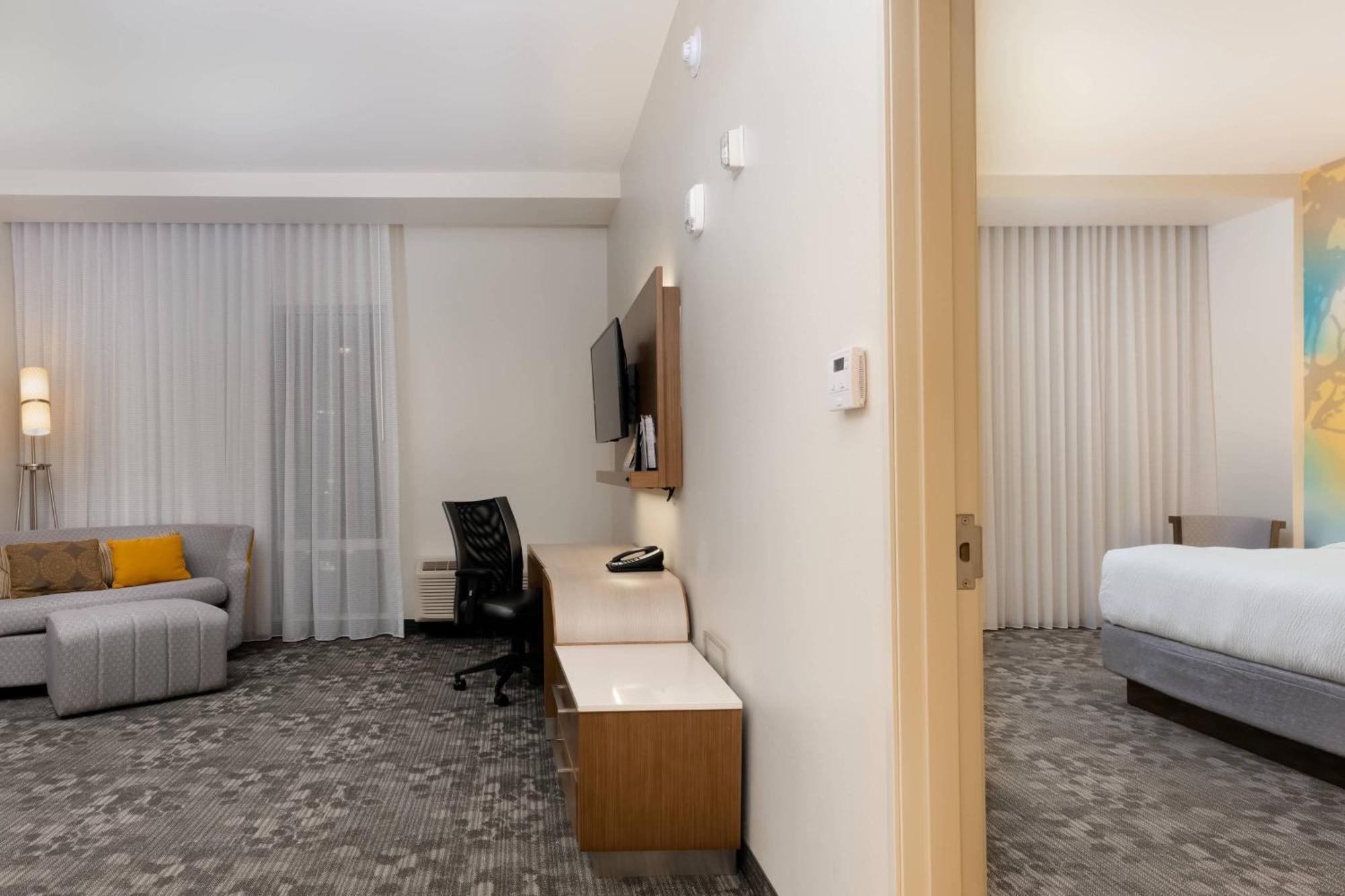 Courtyard By Marriott Airport 3* Savannah
