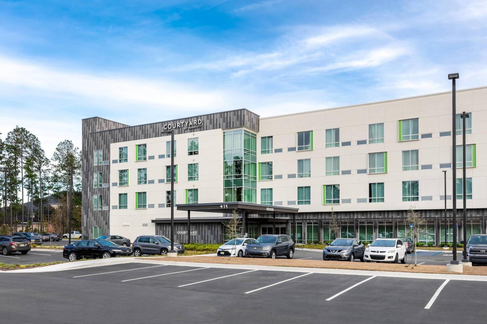 Hotel Courtyard By Marriott Airport Savannah