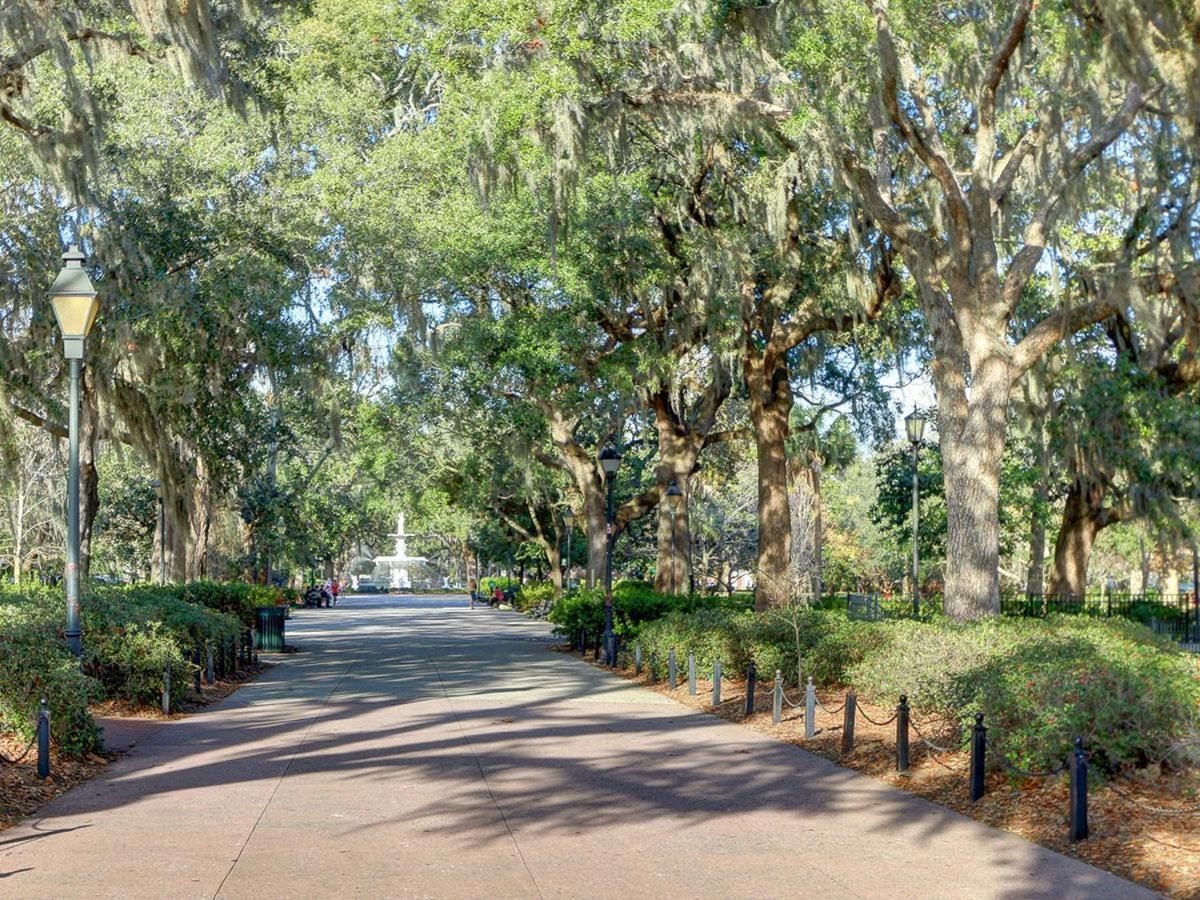 Southern Elegance Carriage House * Savannah