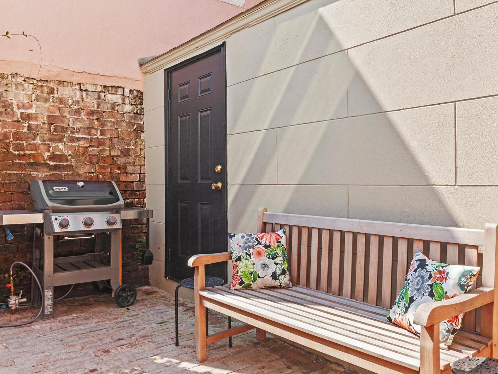 Luxury On Lincoln Savannah