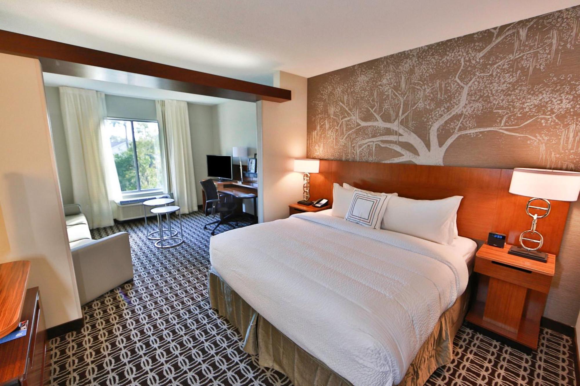 Fairfield & By Marriott Midtown
