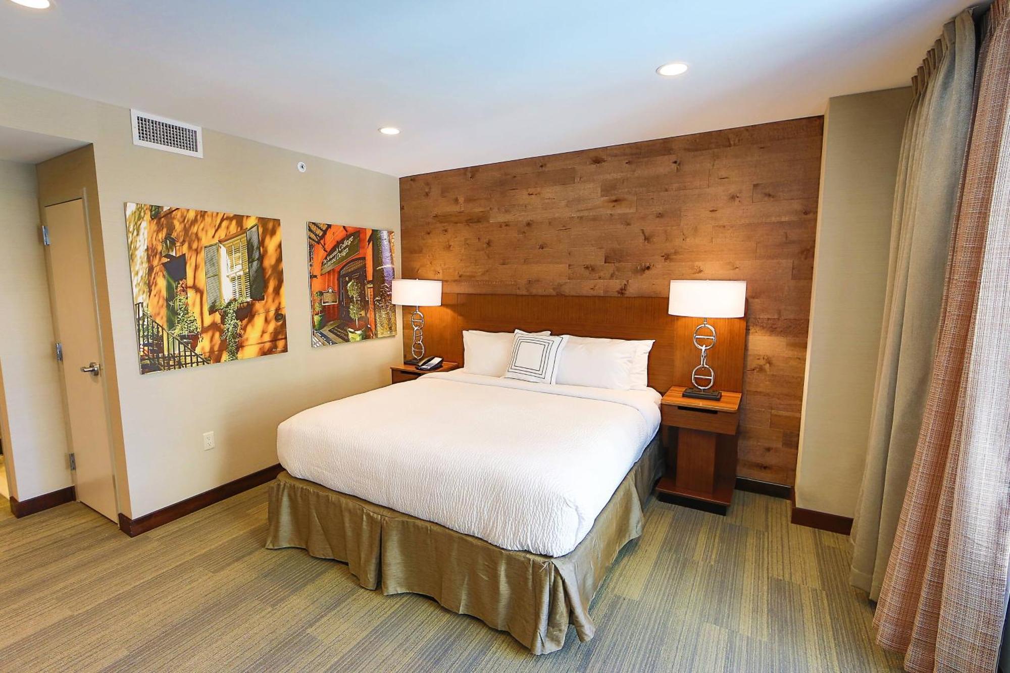 Hotel Fairfield & By Marriott Midtown