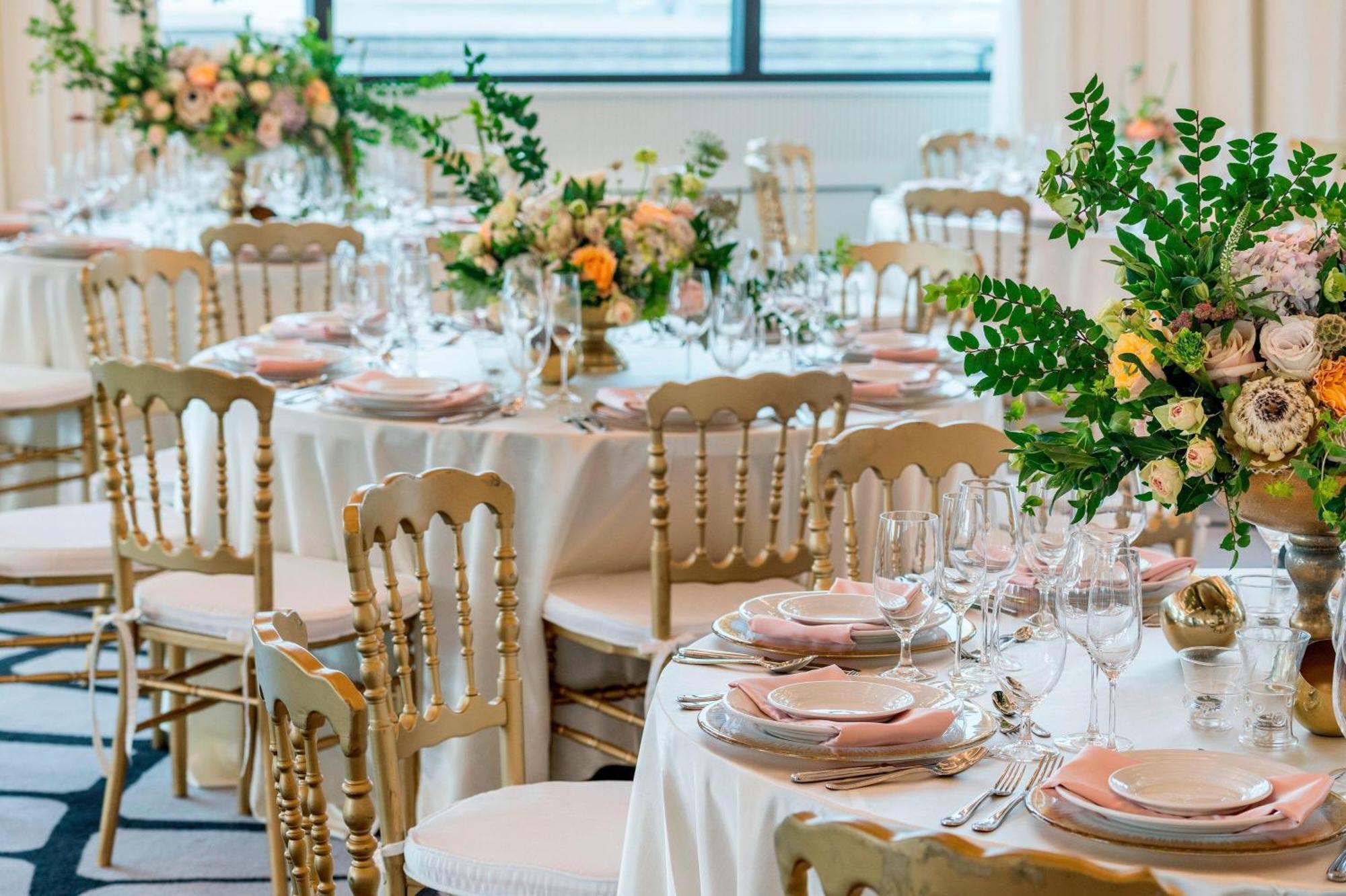 Perry Lane Hotel, A Luxury Collection Hotel, Hotel