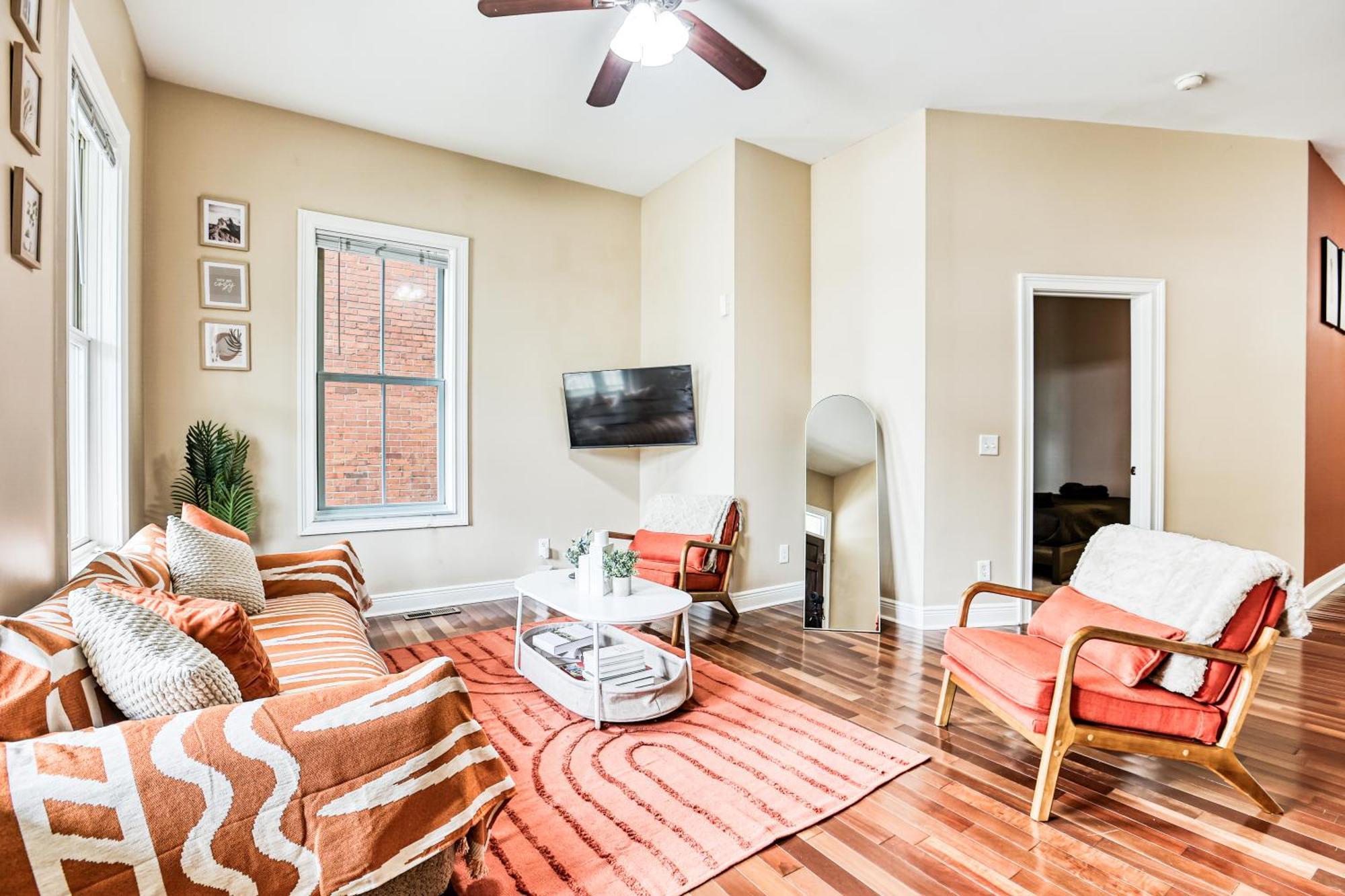 5min To Dt - King Beds - Parking - Telescope - Private Balcony Holiday home Savannah