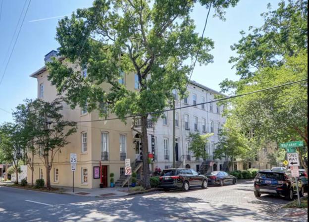 Historic Getaway Apartment