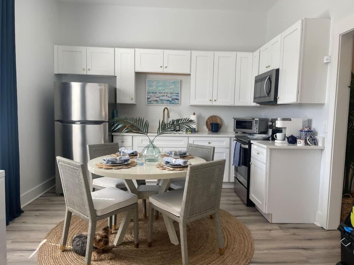 Elegant Duplex Steps To Forsyth! Savannah