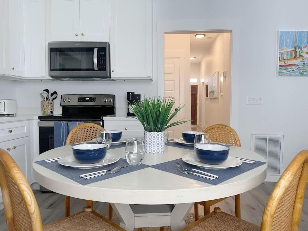 Elegant Duplex Steps To Forsyth!