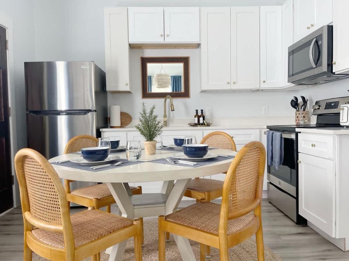 Elegant Duplex Steps To Forsyth!
