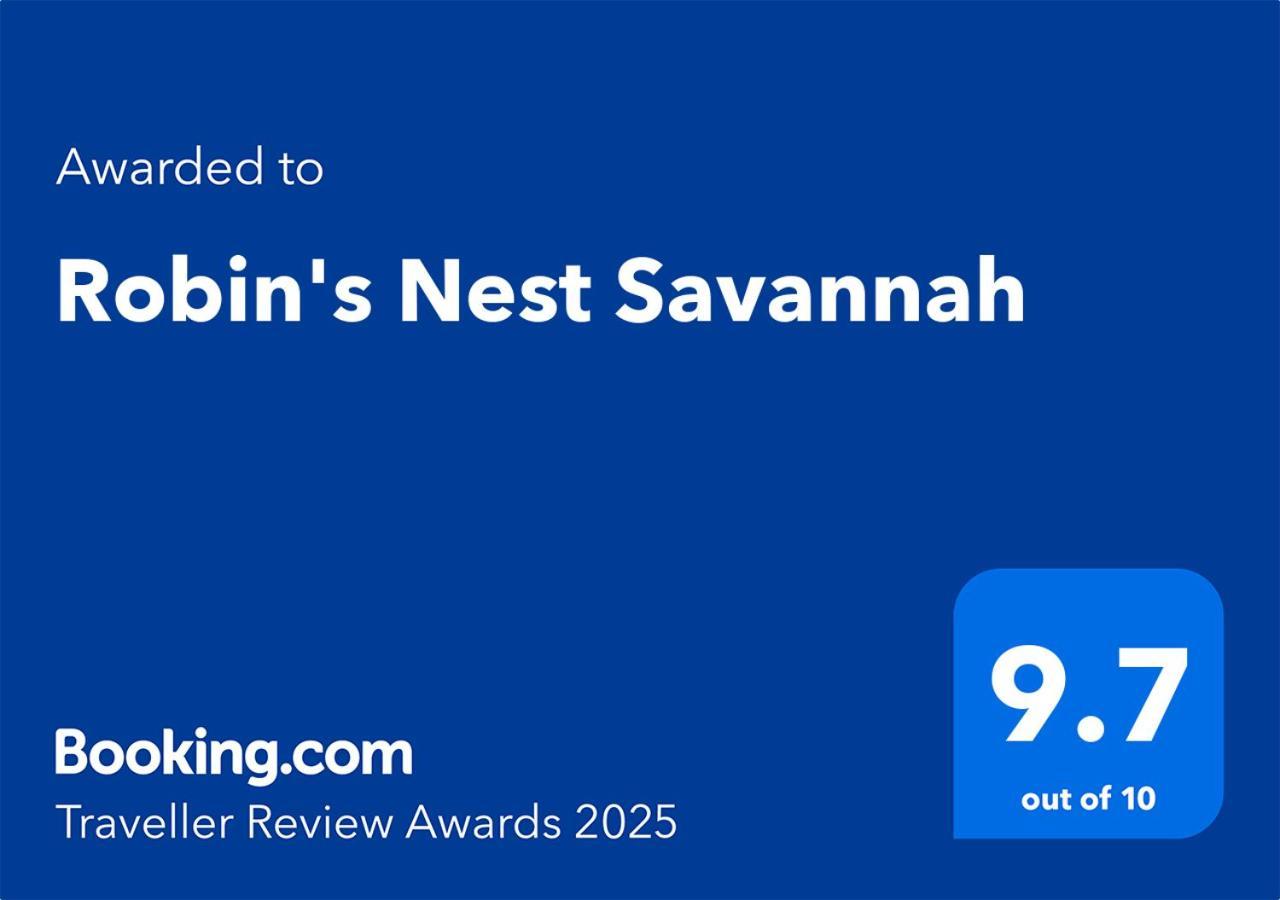 Robin's Nest * Savannah
