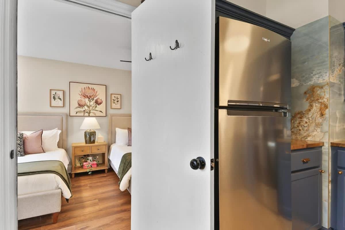New Meets Nostalgic - Adorable Sleeps 8 *