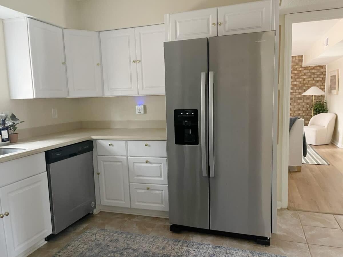 Holiday home Large Sleeps 10 & Downtown Dog Heaven