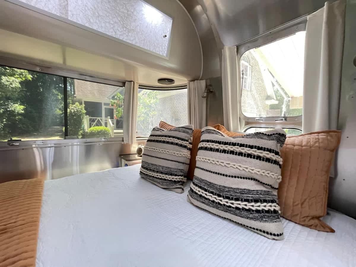 Campsite Serene Airstream Midway To And Downtown Savannah