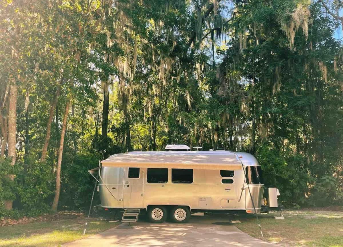 Serene Airstream Midway To And Downtown Savannah