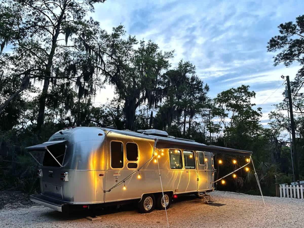 Cozy & Fun Airstream Camper Near Downtown & Campsite