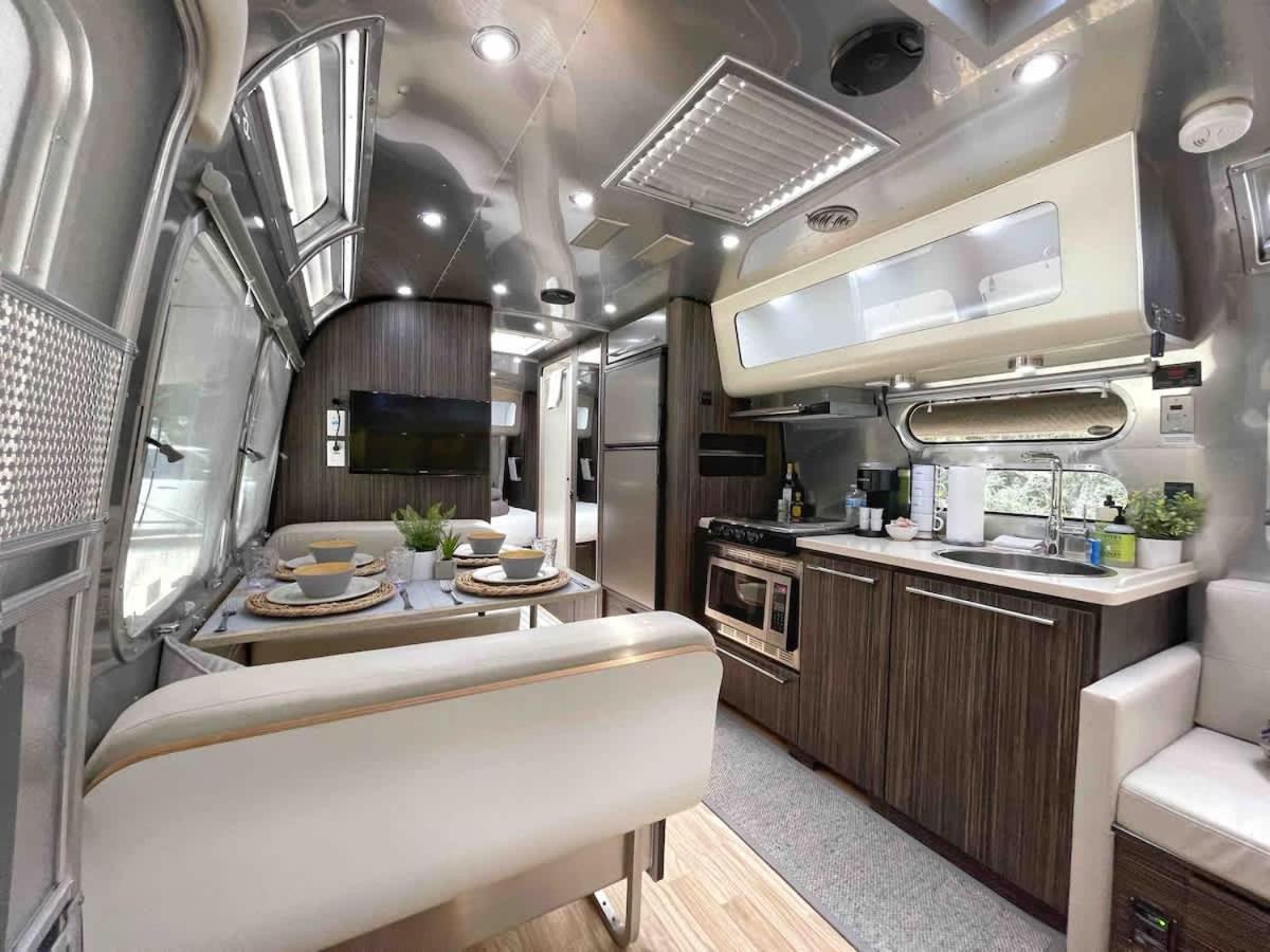 Cozy & Fun Airstream Camper Near Downtown & Savannah