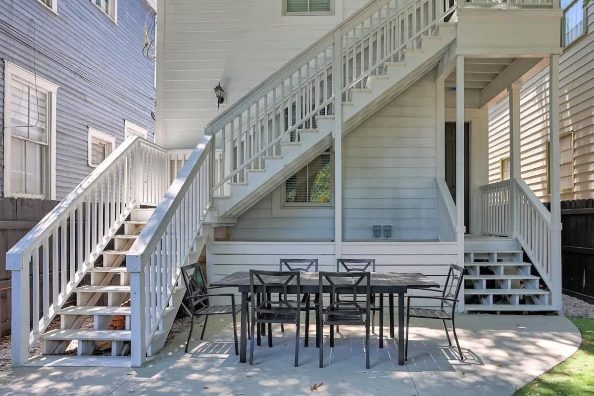 Renovated Dog Friendly Duplex Near Food & Fun Fully Fenced Yard And Private Parking Savannah