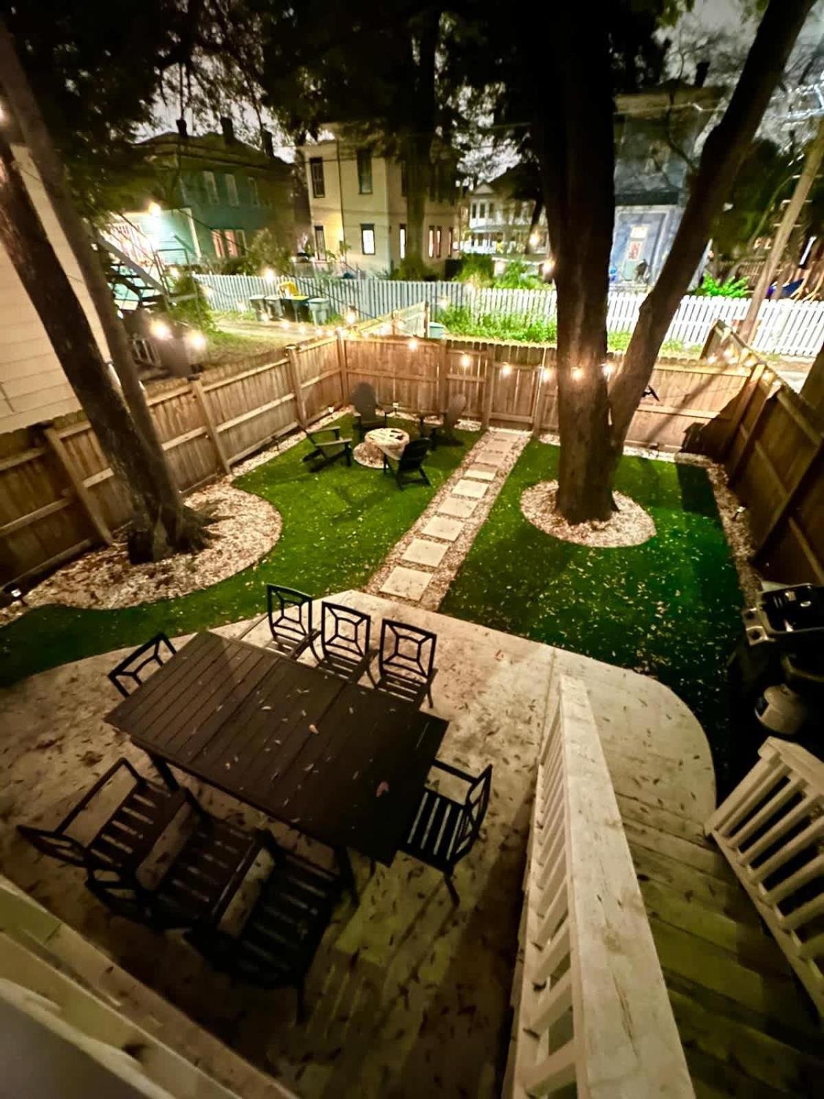 Downtown At The Peach House Dogs Welcome Fully Fenced Yard And Off-street Parking Apartment