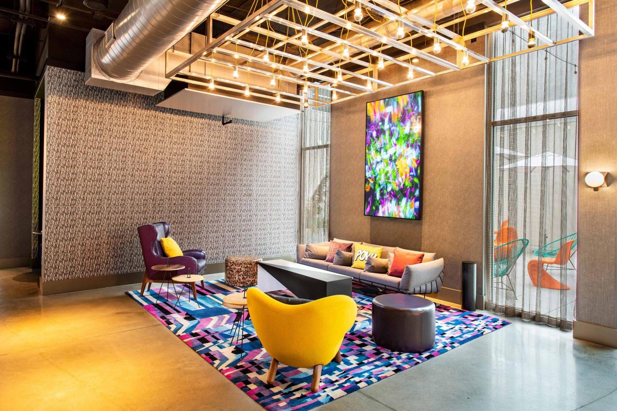 Hotel Aloft Downtown Historic District 3*