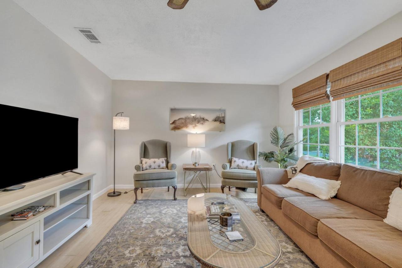 Southern Enchantment At Wilmington Island - Cozy Haven Holiday home *