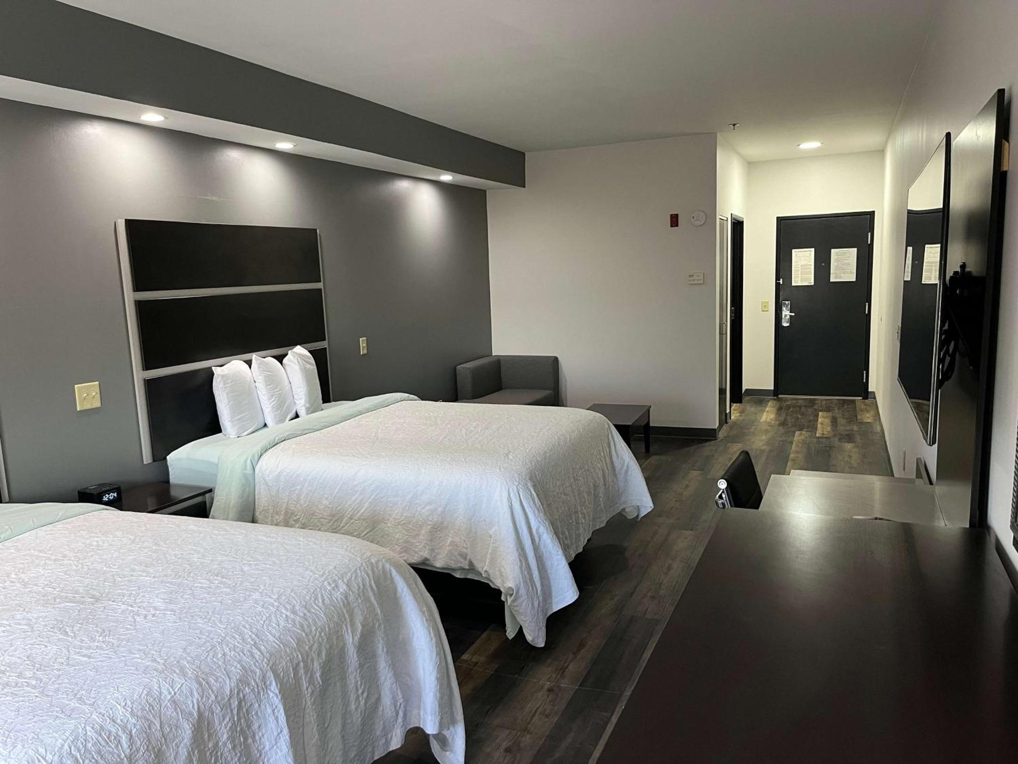 Hotel Sonesta Essential Savannah