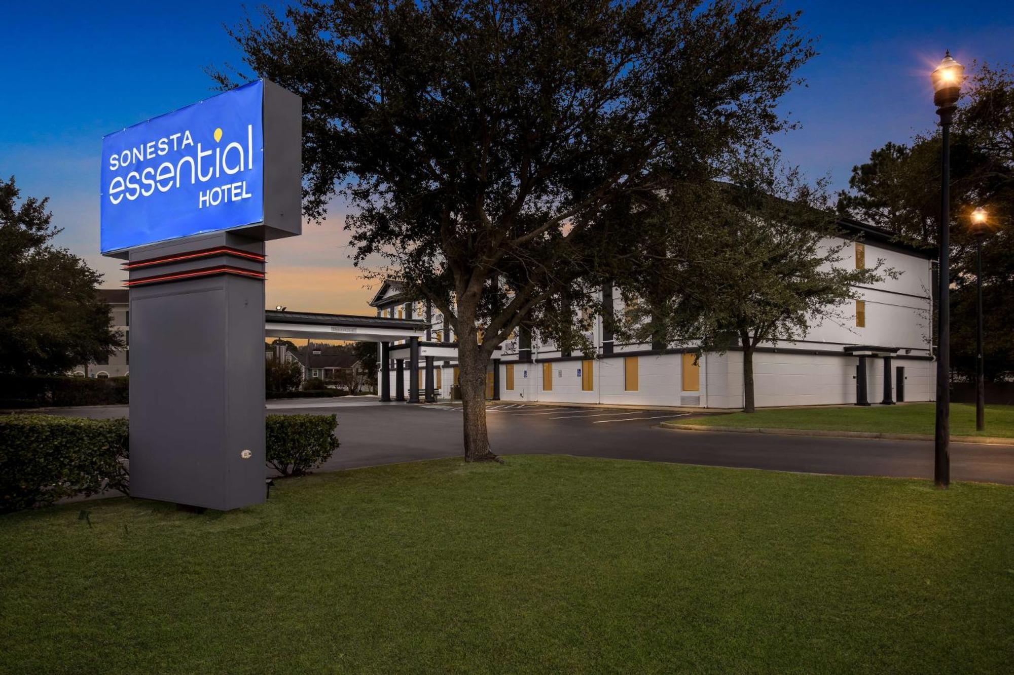 Sonesta Essential Hotel Savannah