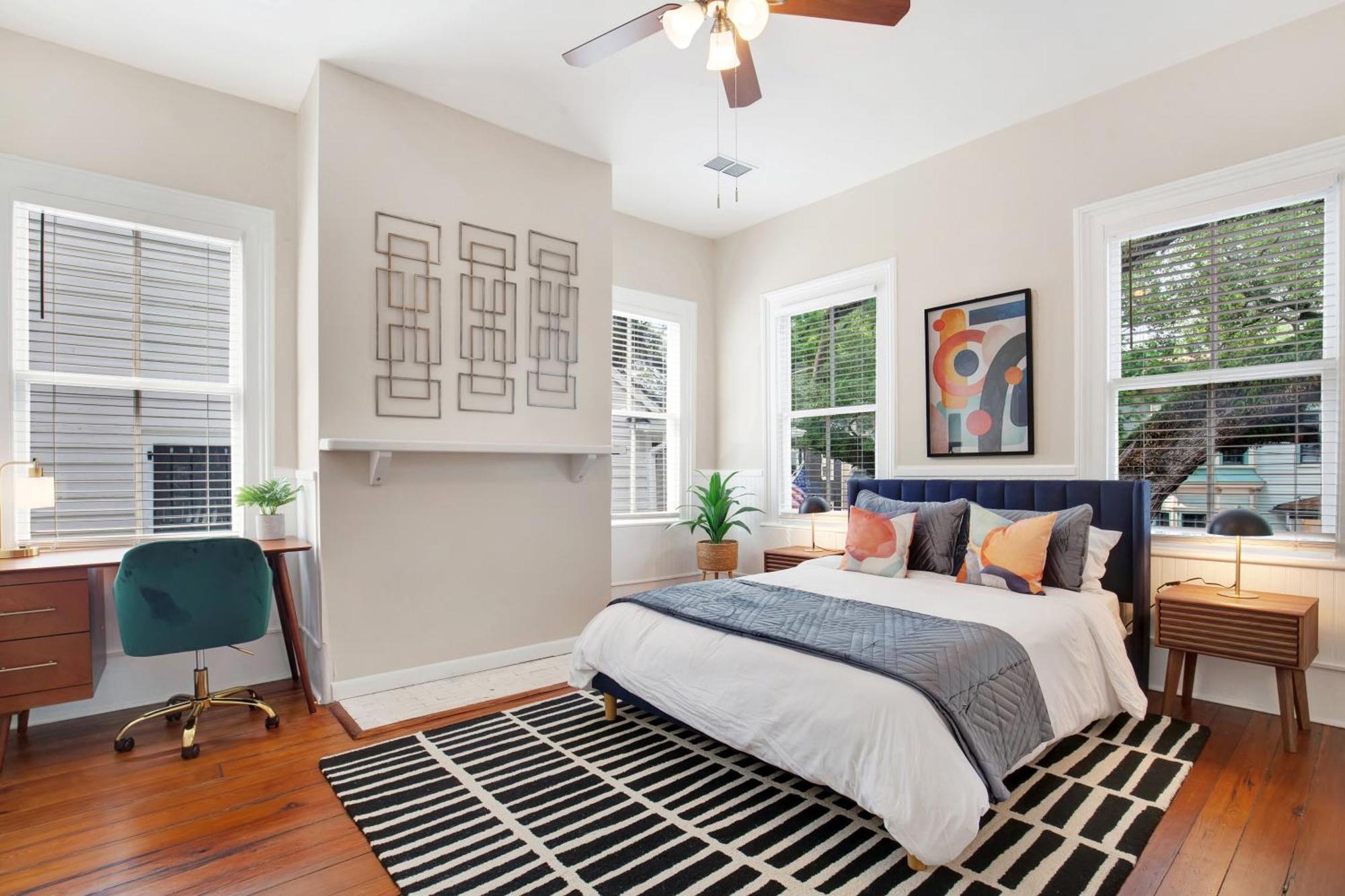 Comfortable Executive By The Park Heated Pool Access 1395 Savannah