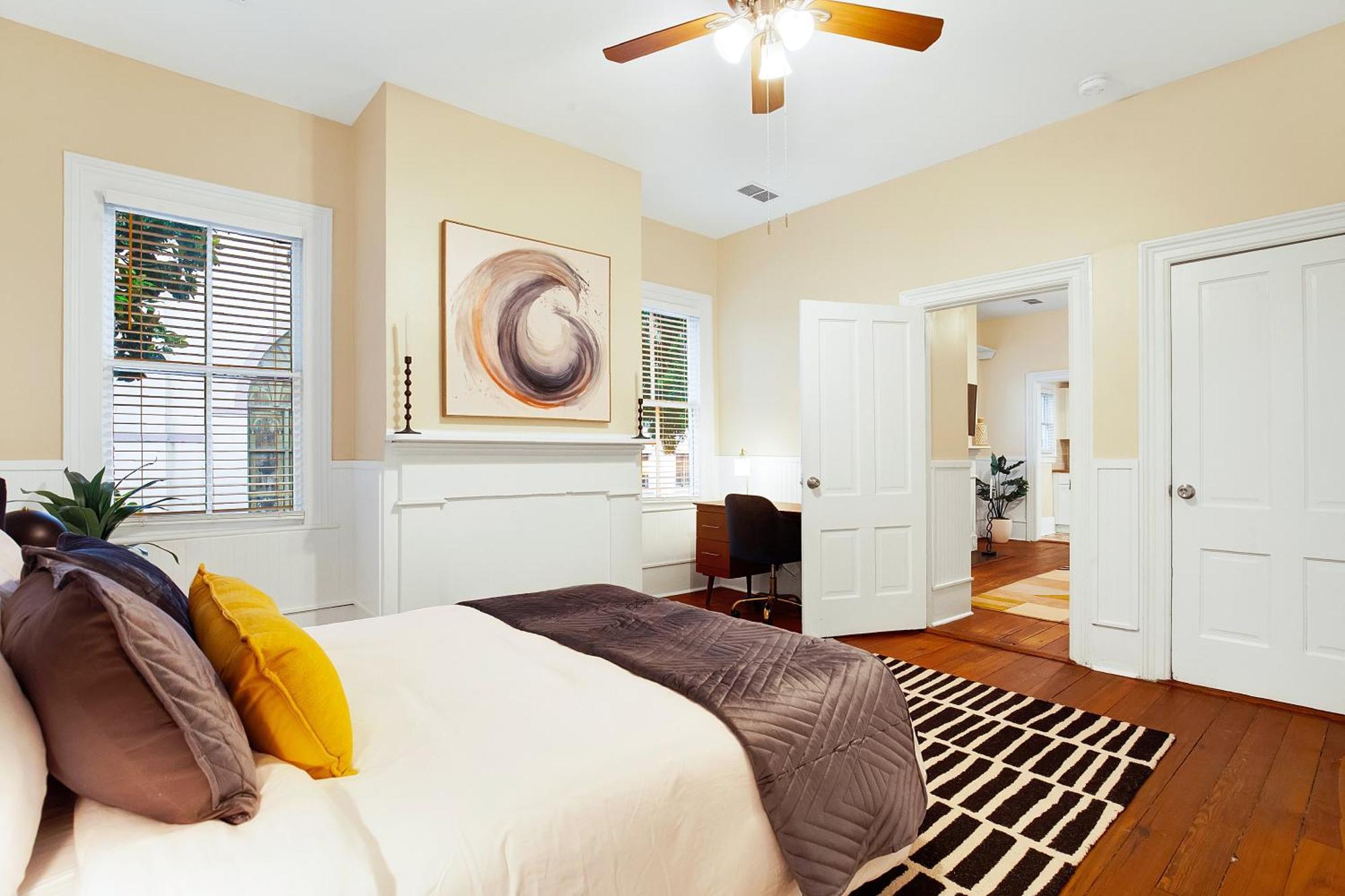 Holiday home Comfortable Executive By The Park Heated Pool Access 1394 *