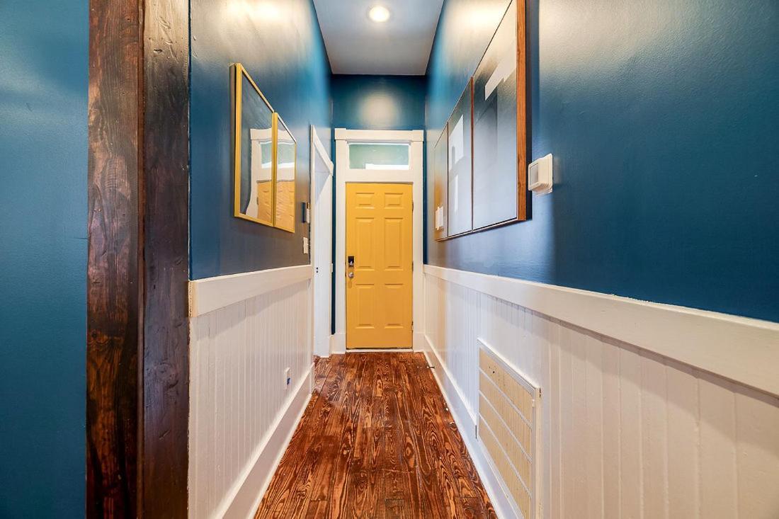 Red Brick Beauty In Downtown Chalet