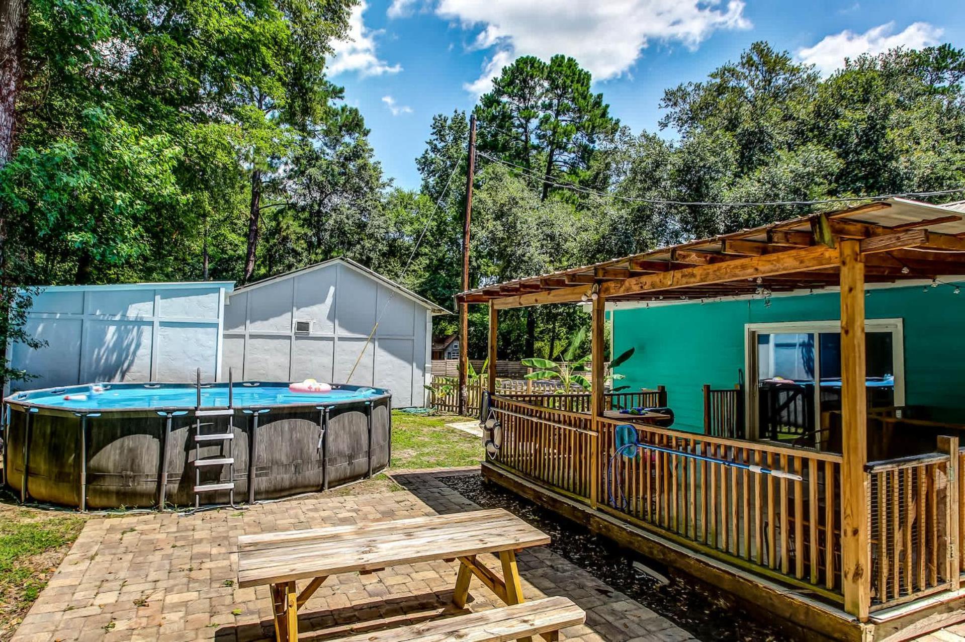 Holiday home Sweet Sunny Retreat- Both