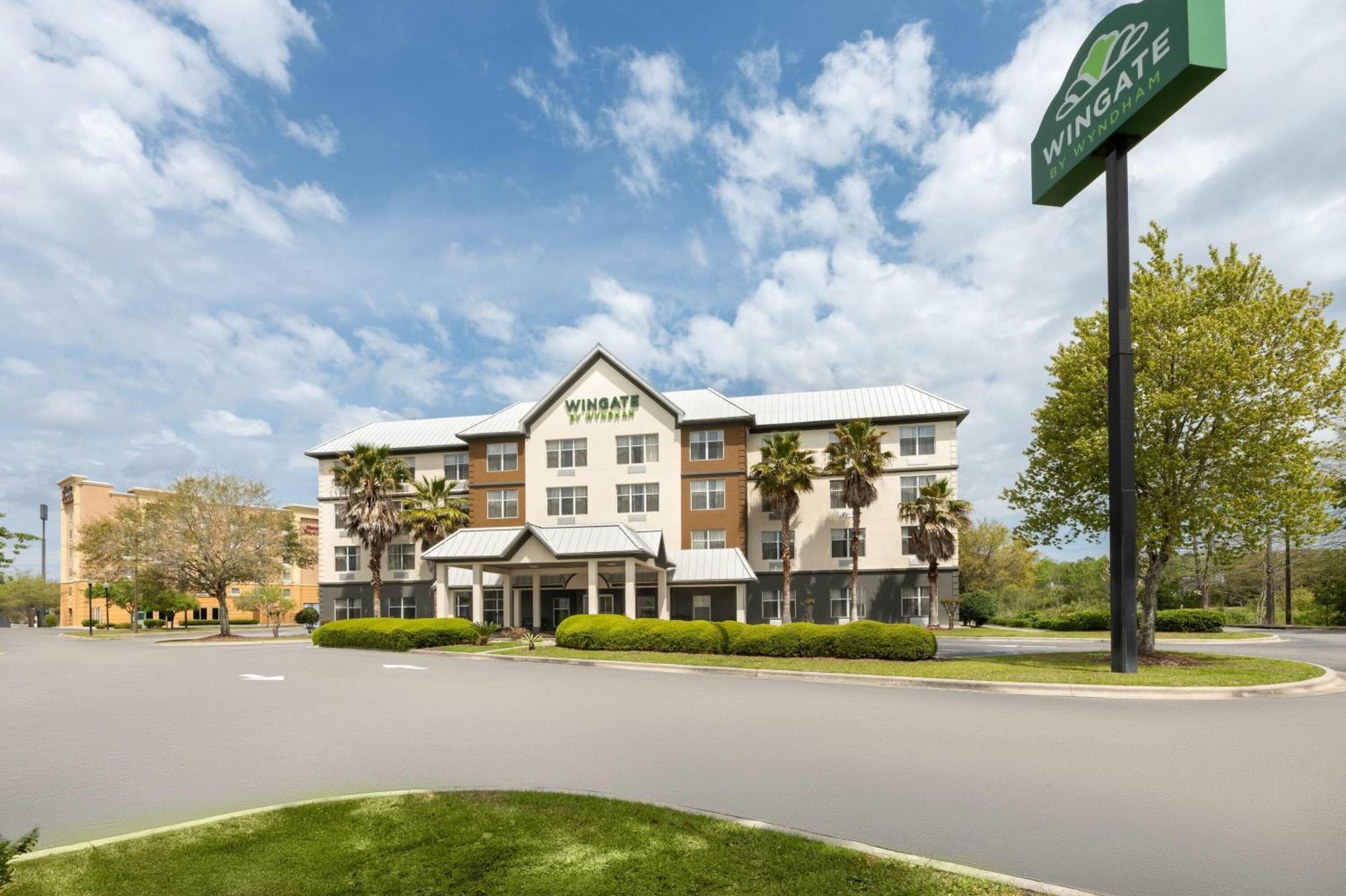 Wingate By Wyndham Savannah Gateway Hotel 2*