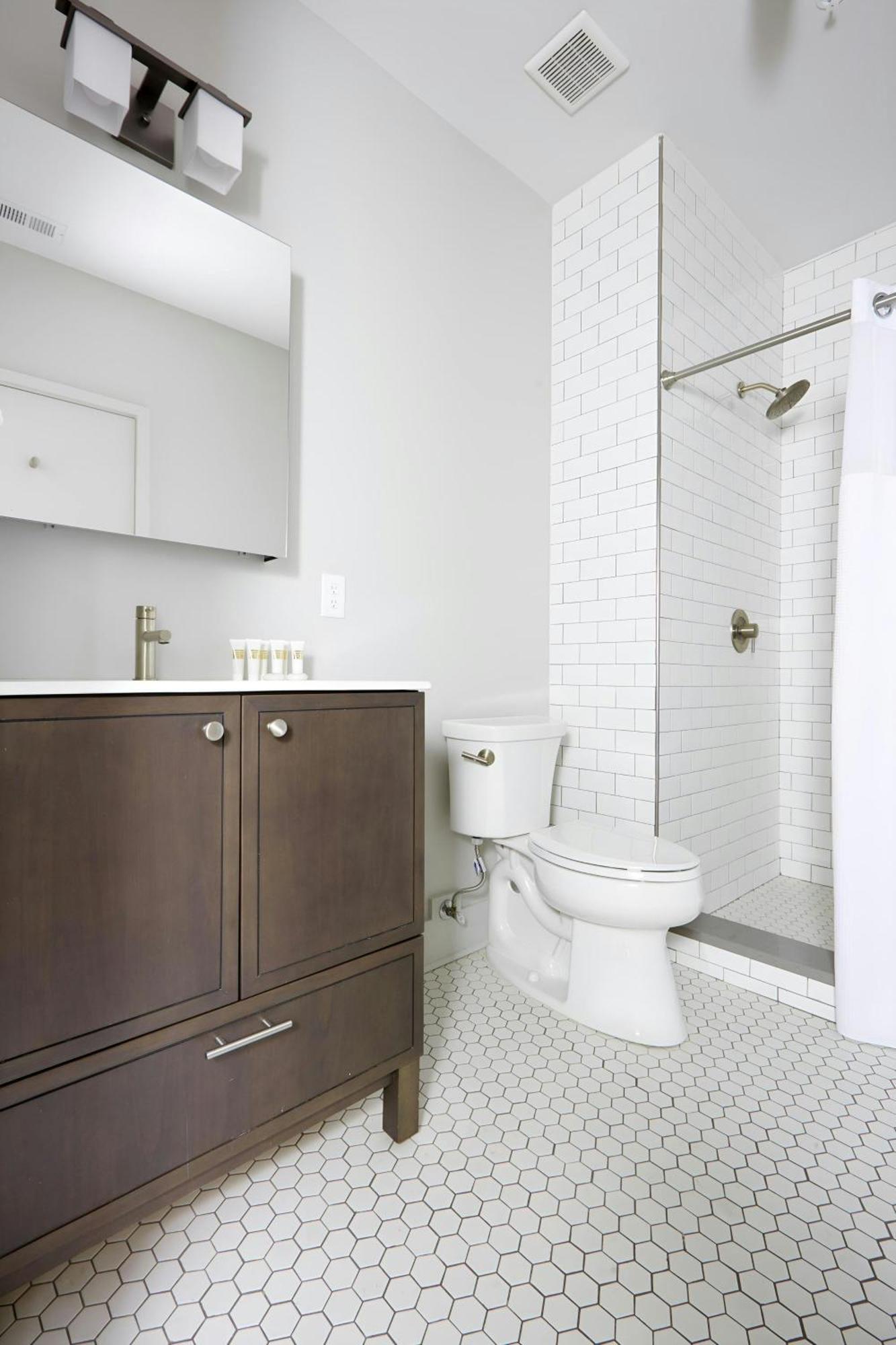 Sonder By Marriott Bonvoy The Broughton Historic District Aparthotel