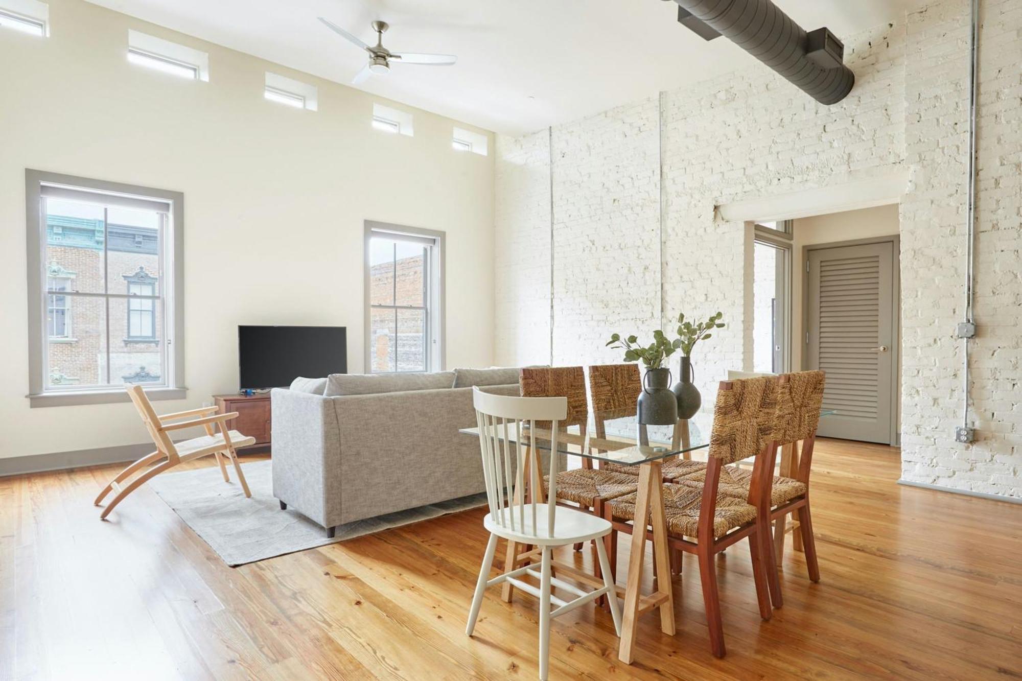 Sonder By Marriott Bonvoy The Broughton Historic District Aparthotel 4*