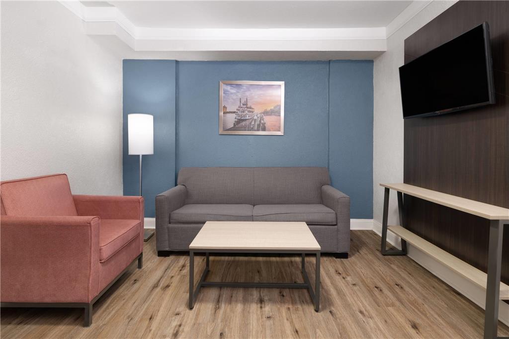 Hotel Wingate By Wyndham Savannah Gateway Georgetown