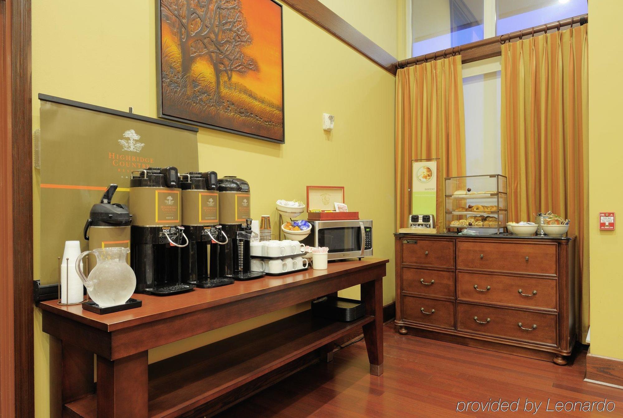 Tryp By Wyndham 4*