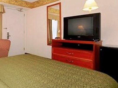 Quality Historic District Inn