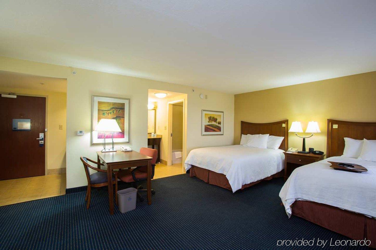 Hotel Hampton & - I-95 South - Gateway Savannah