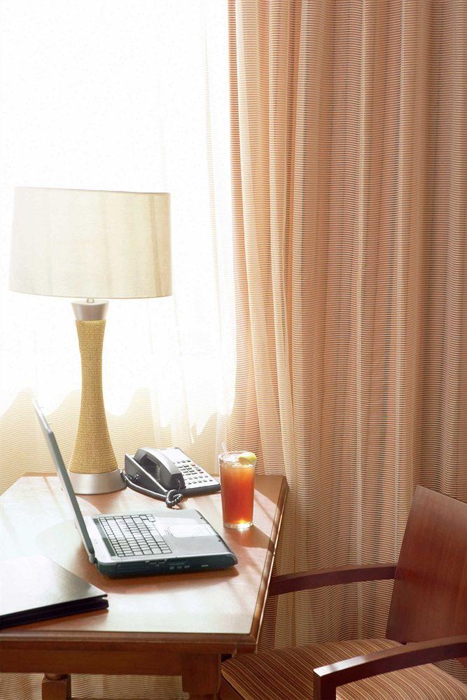 Country & By Radisson, Gateway, Ga 3*