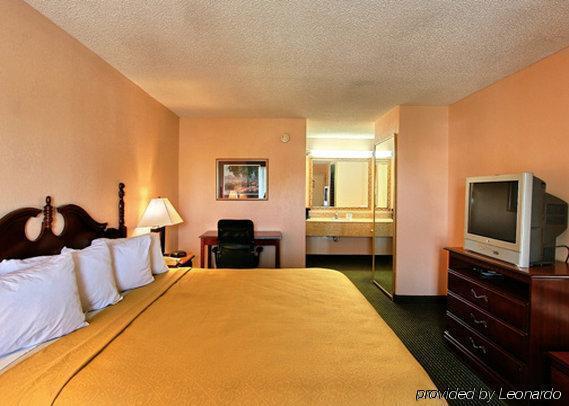 Quality I-95 Inn