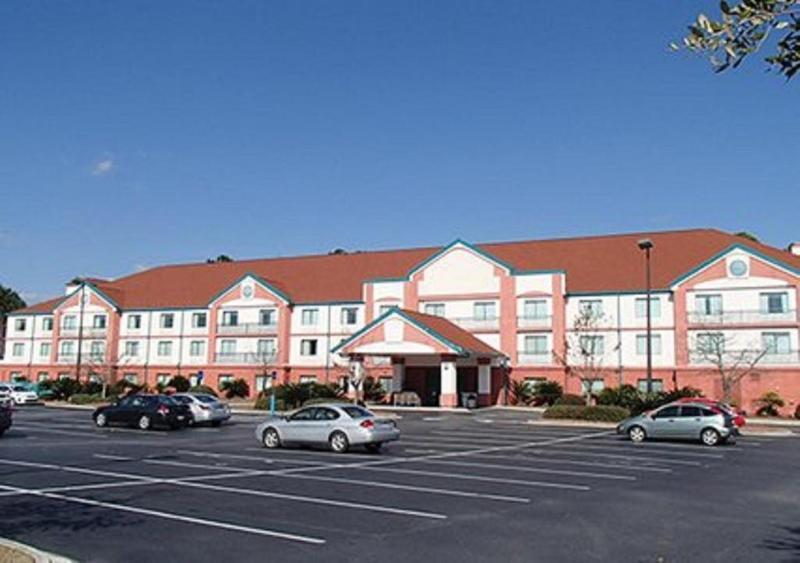 Country & By Radisson, Gateway, Ga Hotel 3*