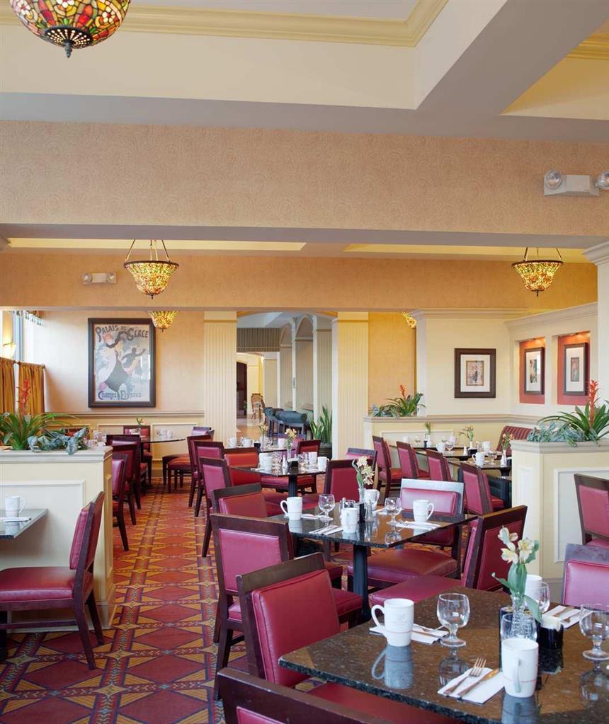 Doubletree By Hilton Historic Savannah