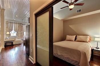 The Hickory By Low Country Rentals Apartment