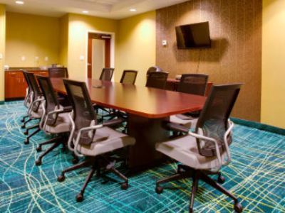 Springhill Airport Hotel 3*