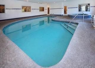 Hotel Country & By Radisson, Gateway, Ga