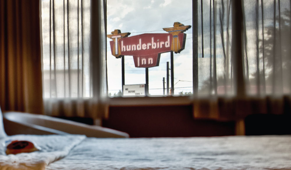 Hotel The Thunderbird 3*