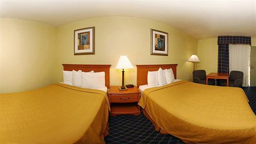 Quality Midtown Inn 2*
