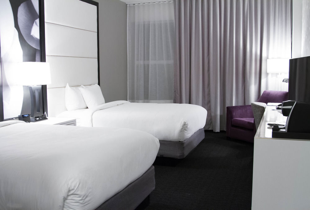 Tryp By Wyndham Savannah